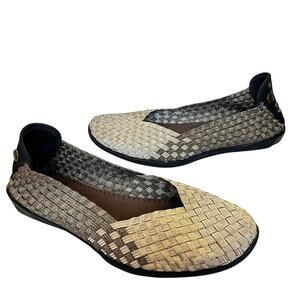 Bernie Mev Size 7.5 Gold Metallic Woven Slip On Boho Ballet Flat Closed Toe Shoe